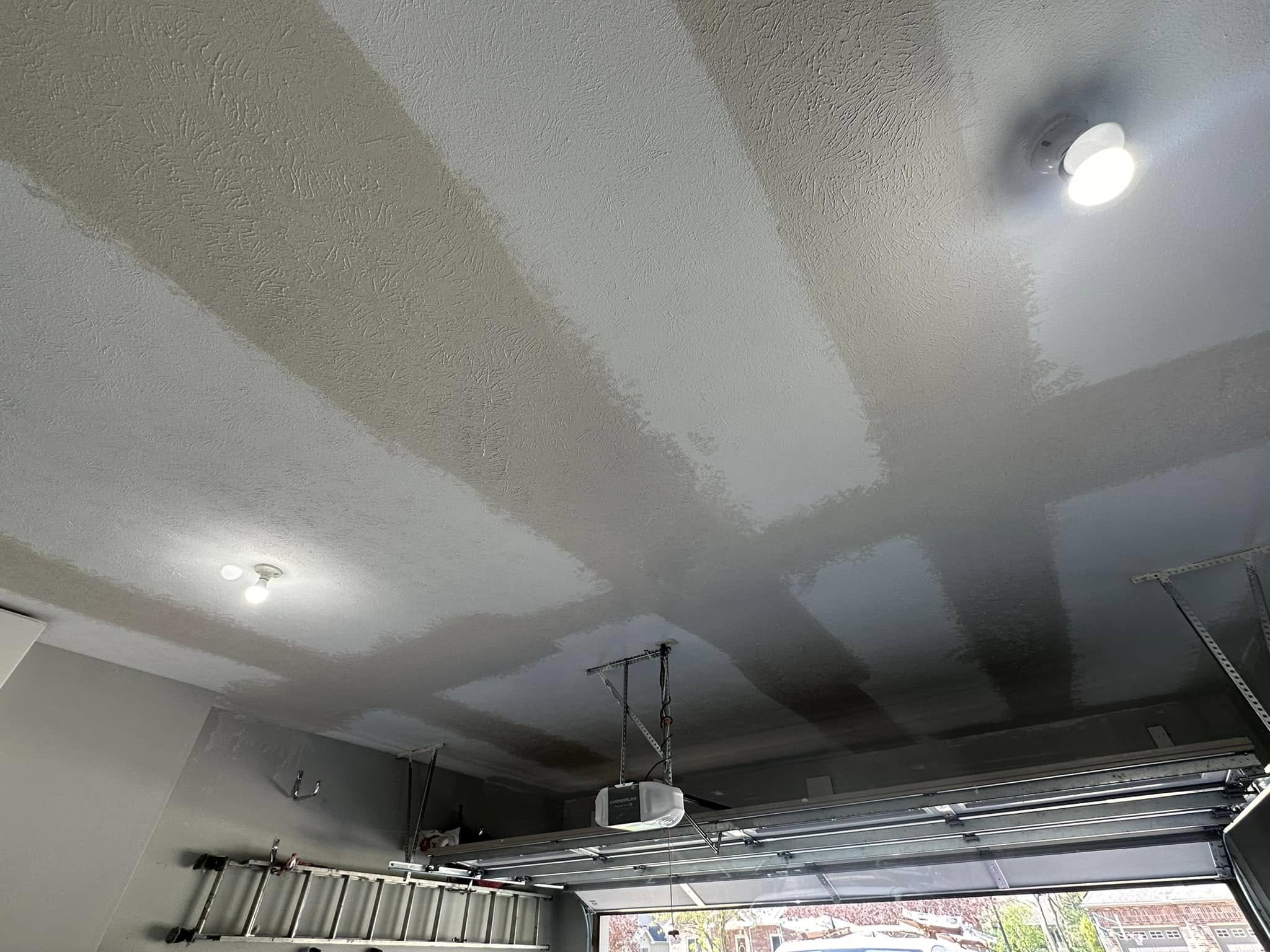 Ceiling Repair & Texture